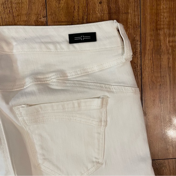 LIVERPOOL Women’s White The Hugger Skinny High Waist Jean Denim Size 4/27 - Picture 11 of 13
